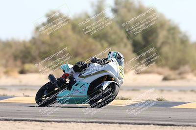 media/Nov-01-2025-CVMA (Sat) [[fc0f7531b8]]/Race 4-500-400-350 Supersport/